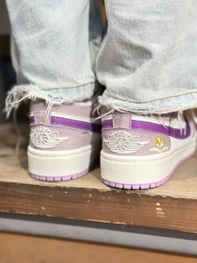 کتانی نایک طرحدار