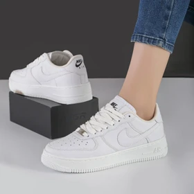 کفش و کتانی زنانه رنگ سفید مدل نایک NIKE AIR FORCE کد 71400