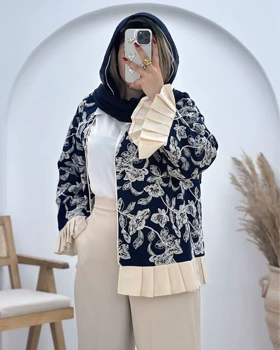 کت عروسکی