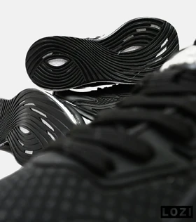 کفش کتانی مردانه مشکی سفید ADIDAS UltraBoost