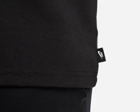 تیشرت روزانه Nike Sportswear Premium Essentials PC_DO7392-010