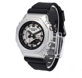 ساعت زنانه جی شاک GM-S2100 قاب استیل صفحه سیلور