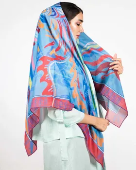 روسری آبی زنانه