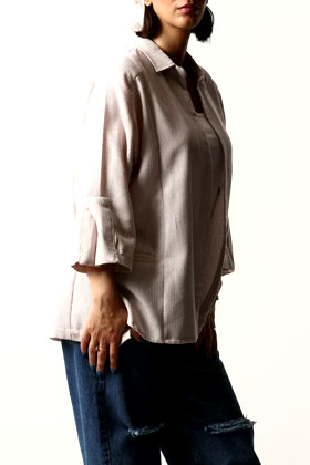 مانتو برش‌دار آستین چاک‌دار زنانه