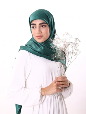 روسری ساتن ابریشم رنگ سبز یشمی