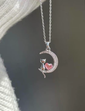 گردنبند ماه نگین‌دار🌙💎