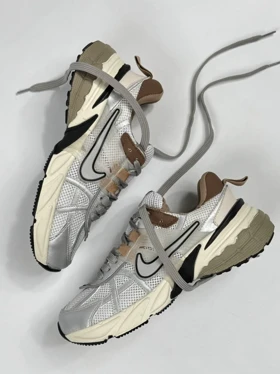 کتانی نایک وی تو کی سمپل 2251