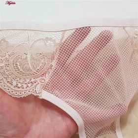 ست شورت و سوتین زنانه پانیذ مدل فنردار بند متحرک کاپ اسفنجی کرم کد 4958