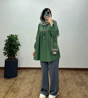 مانتو گلدوزی آیسو گیسو