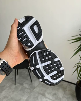 کتانی نایک V2K NIKE رنگ سفید کرم