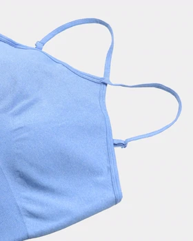 نیم‌تنه و کشاله VicFocous