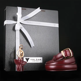 ست هدیه زنانه چرم یلسان مدل آتیس کد PRM-GN-067 (زرشکی)