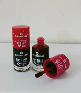 تینت لب ضدآب essense