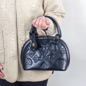 کیف دستی زنانه لویی ویتون نیم هلال رنگ مشکی کد4003