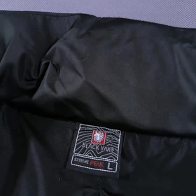 کاپشن پر غاز اورجینال برند معتبر و مشهور Black Yak کره