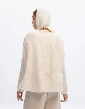 جلو دکمه پارچه چروک