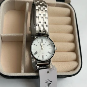 ساعت مچی صدفی کلاسیک