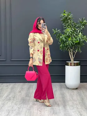 ست مانتو و شلوار چهار دکمه گل‌دار