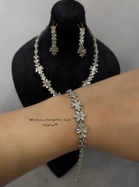 سرویس نقره زنانه مدل تراشه طرح طلا