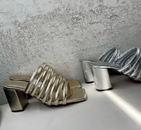 صندل زنانه پاشنه‌بلند مدل دلارام