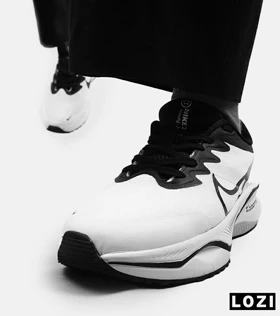 کفش کتانی بزرگ پا سفید مشکی NIKE zoom x smiley