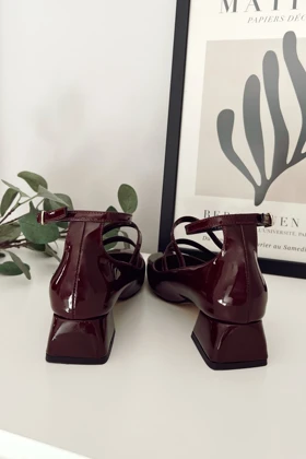 کفش پاشنه‌بلند کلاسیک زنانه polka-store polka-store