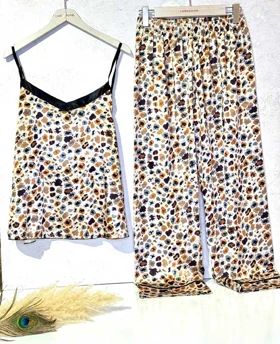 تاب و شلوار ساتن زنانه کد1-9517 طرح پلنگی