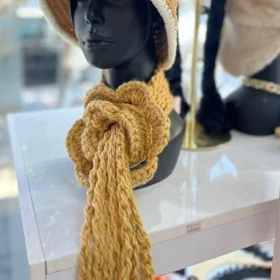 شالگردن بافت گل (عسلی)