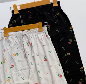 شلوارک راحتی گل
