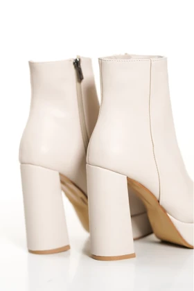 بوت و نیم بوت زنانه ziesce ziesce