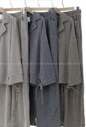 ست شومیزشلوار جلوبسته کد1002796