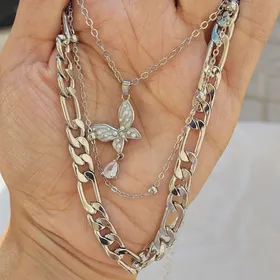 گردنبند سه لاین زنجیری با پلاک اشک و پروانه
