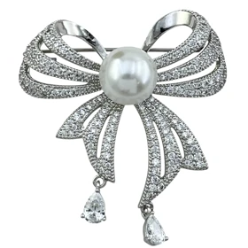 سنجاق سینه زنانه ژوپینگ مدل لوسیتا پرل طرح پاپیون نگین‌دار با مروارید و آویز اشکی