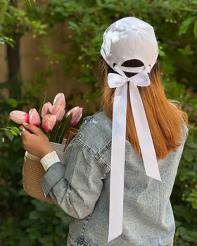 کلاه بیسبالی پاپیونی