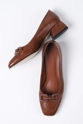 کفش پاشنه‌بلند کلاسیک زنانه میوگوستو mio-gusto