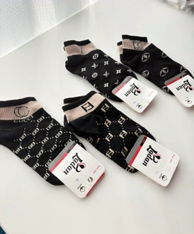 جوراب زنانه ساق کوتاه مشکی برند 845