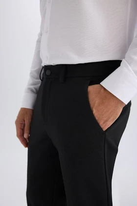 شلوار Jogger پایه صاف جیب ساده T6317AZ25SP