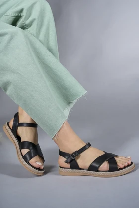 صندل زنانه ریکن riccon