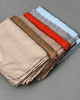 Shawl 0195