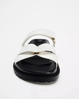 صندل Zara