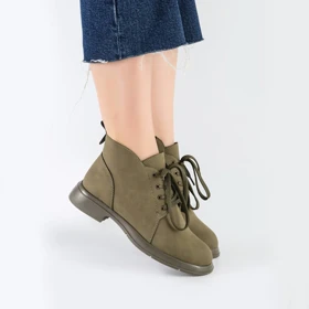 بوت و نیم بوت زنانه و دخترانه مدل بندی بغل زیپ نیم ساق رنگ یشمی کد A507