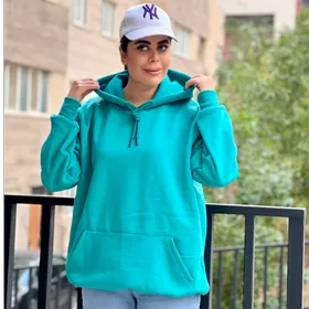 هودی لش طرح on vacation
