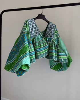 کت عروسکی