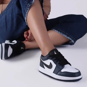 کتانی نایک مدل Air Jordan مستر سرمه ای سفید کد 0021