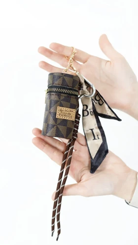 چارم بگ کیف استوانه ای