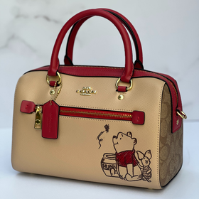 کیف کوچ صندوقی زیپ‌دار مدل pooh