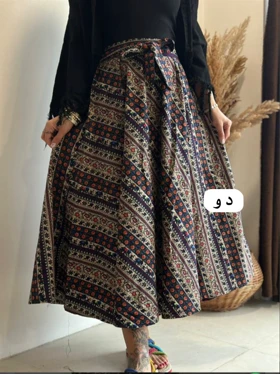 دامن گل‌گلی