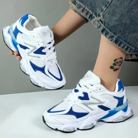 کتانی زنانه اسپرت مدل نیوبالانس 9060 new balance رنگ سفید آبی کد 088904