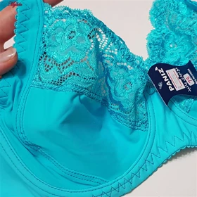 ست شورت و سوتین زنانه پانیذ آبی فیروزه ای مدل فنردار گیپوری کد 9008