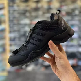 کتانی روزمره زنانه مردانه آدیداس سویفت Swift terrex تزریق مستقیم